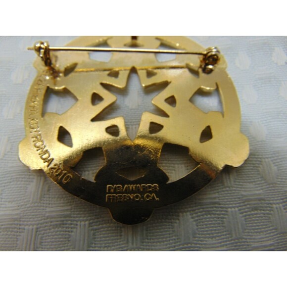 El Zaribah Lady Ronda 2010 RG Awards Fresno, CA Gold Tone Pin With Rhinestones - Picture 2 of 8